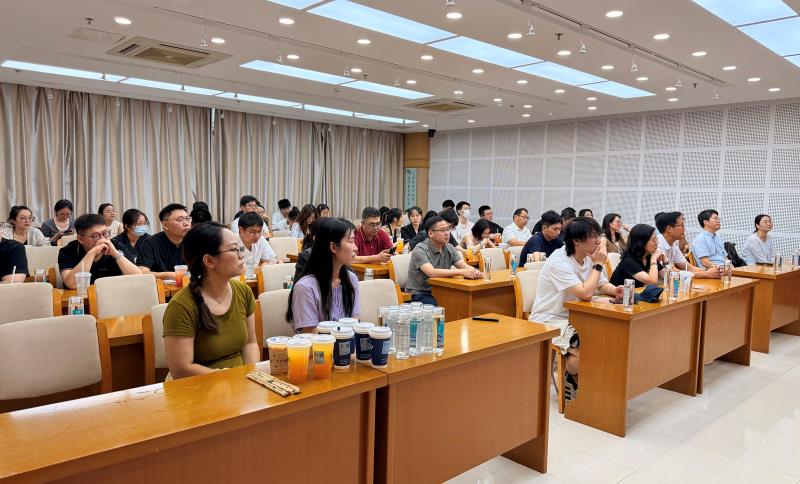 阅读「官方网站最新版下载」后